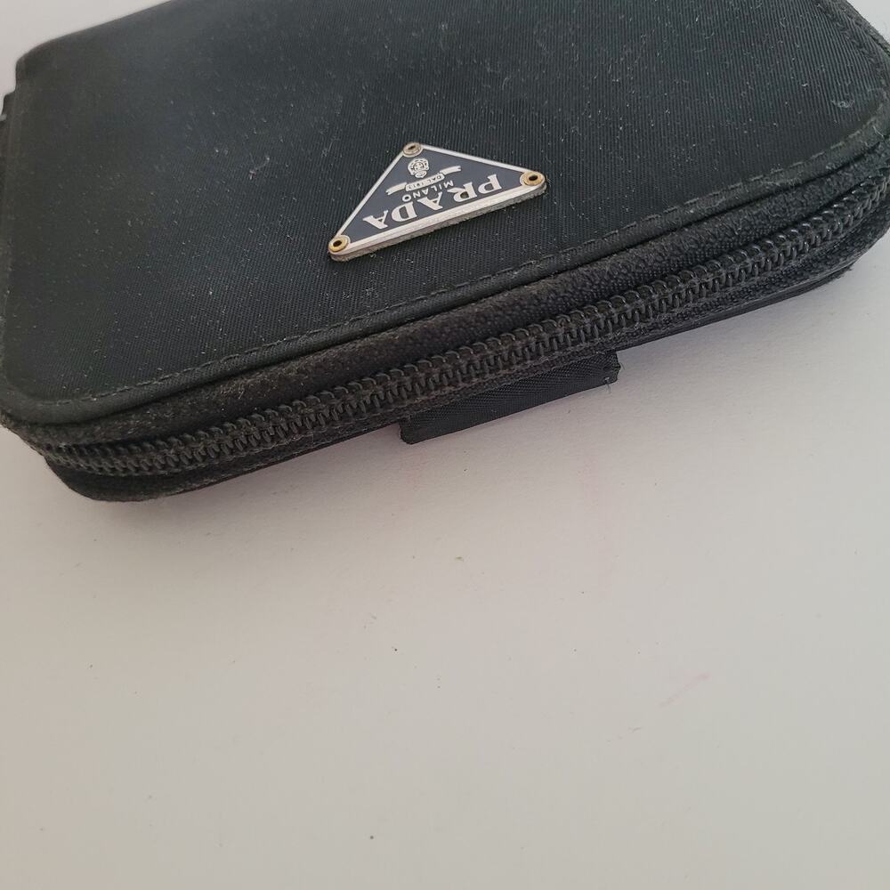 Vintage Prada Milano Black Nylon Saffiano Leather Zip Around Wallet Made in - Picture 15 of 16